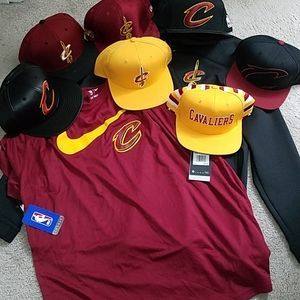 Cleveland Cavaliers warmup jacket size XL.